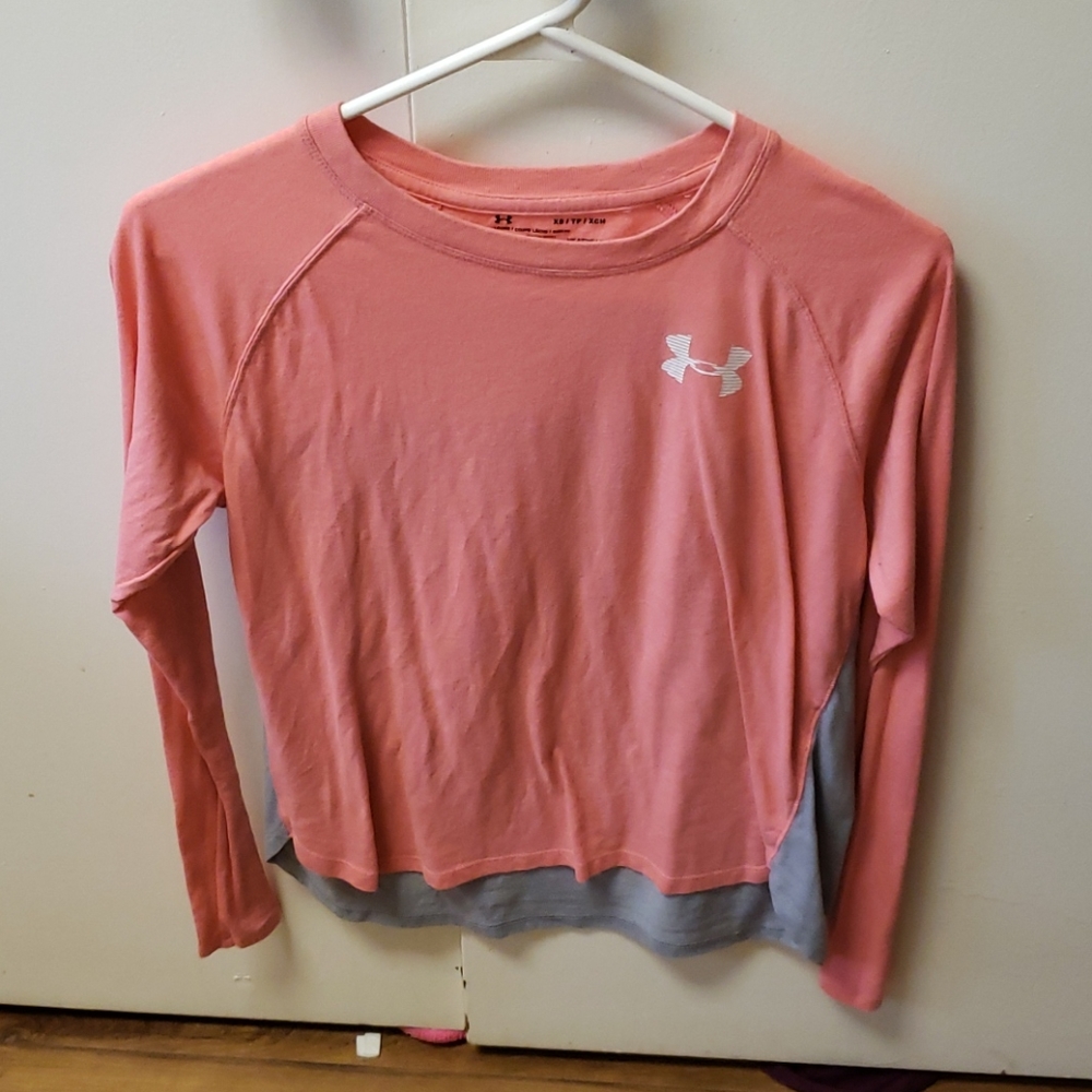 Under Armour long sleeve Tshirt
